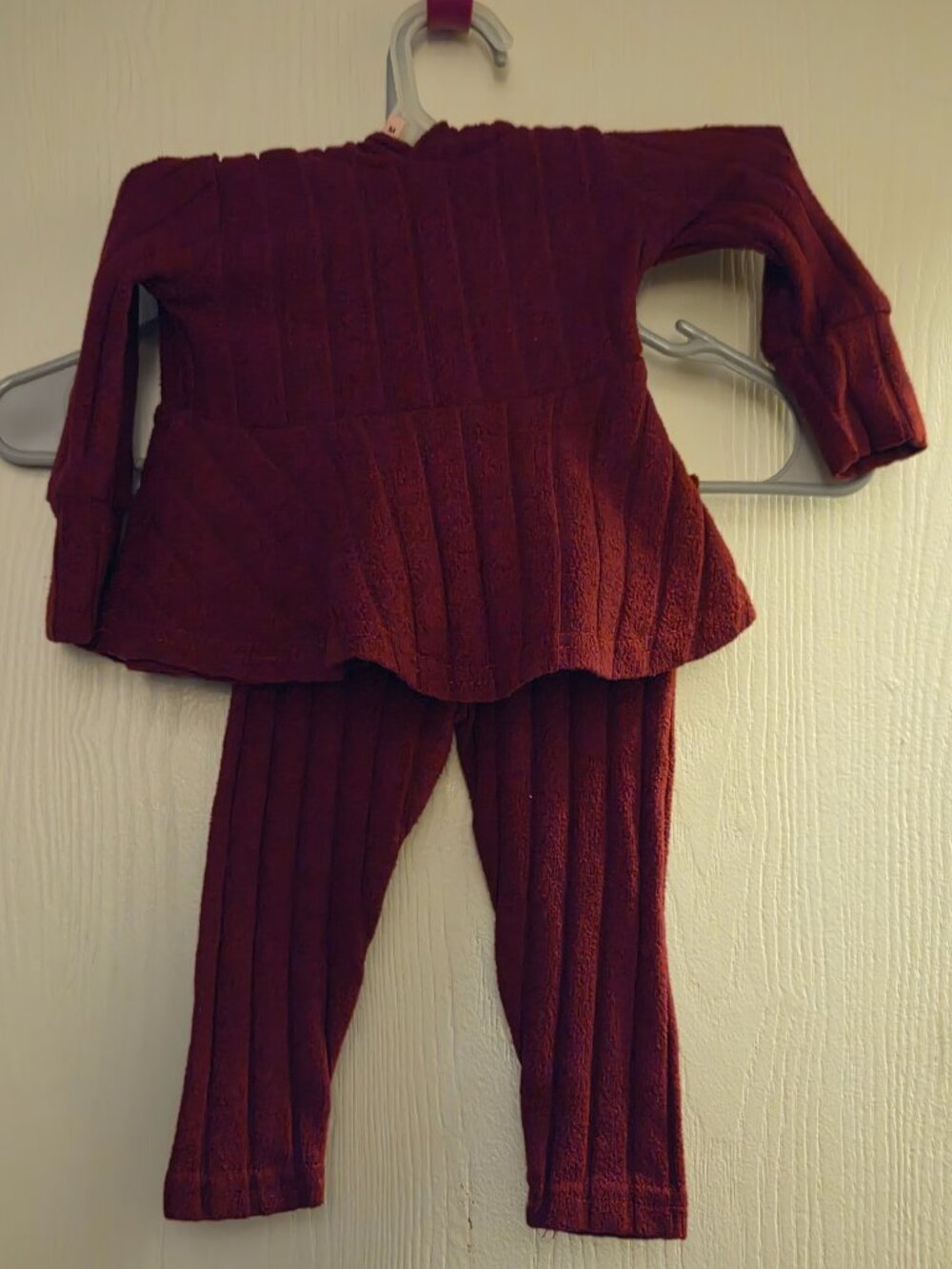Burgundy set